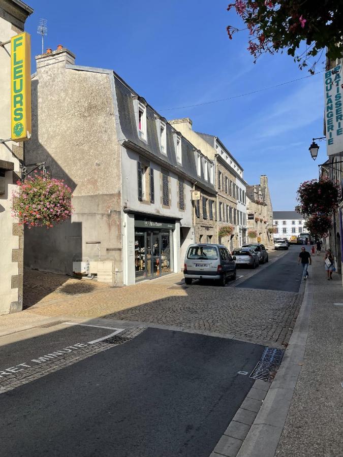 Ker Uhel - Charmant Appartement Plein Centre Saint-Renan Eksteriør bilde