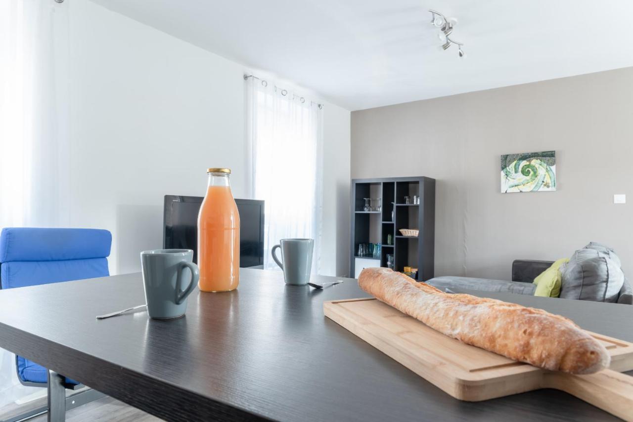 Ker Uhel - Charmant Appartement Plein Centre Saint-Renan Eksteriør bilde